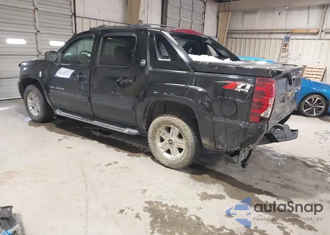 2013 Chevrolet Avalanche Lt z USA, uszkodzony, nr VIN 3GNTKFE72DG252910